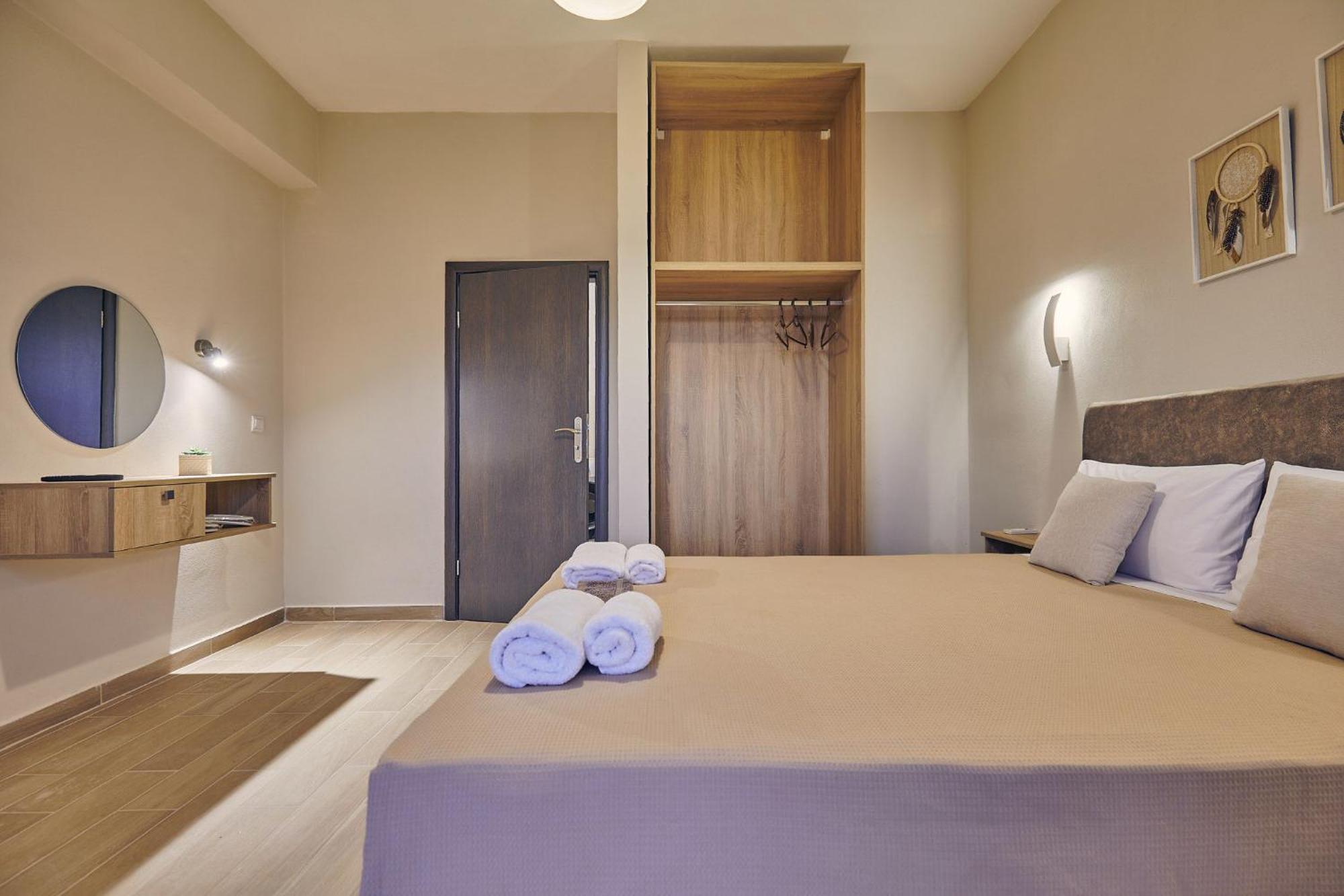 Pelagaki Sunrise Apartments Orthoniaí Kültér fotó