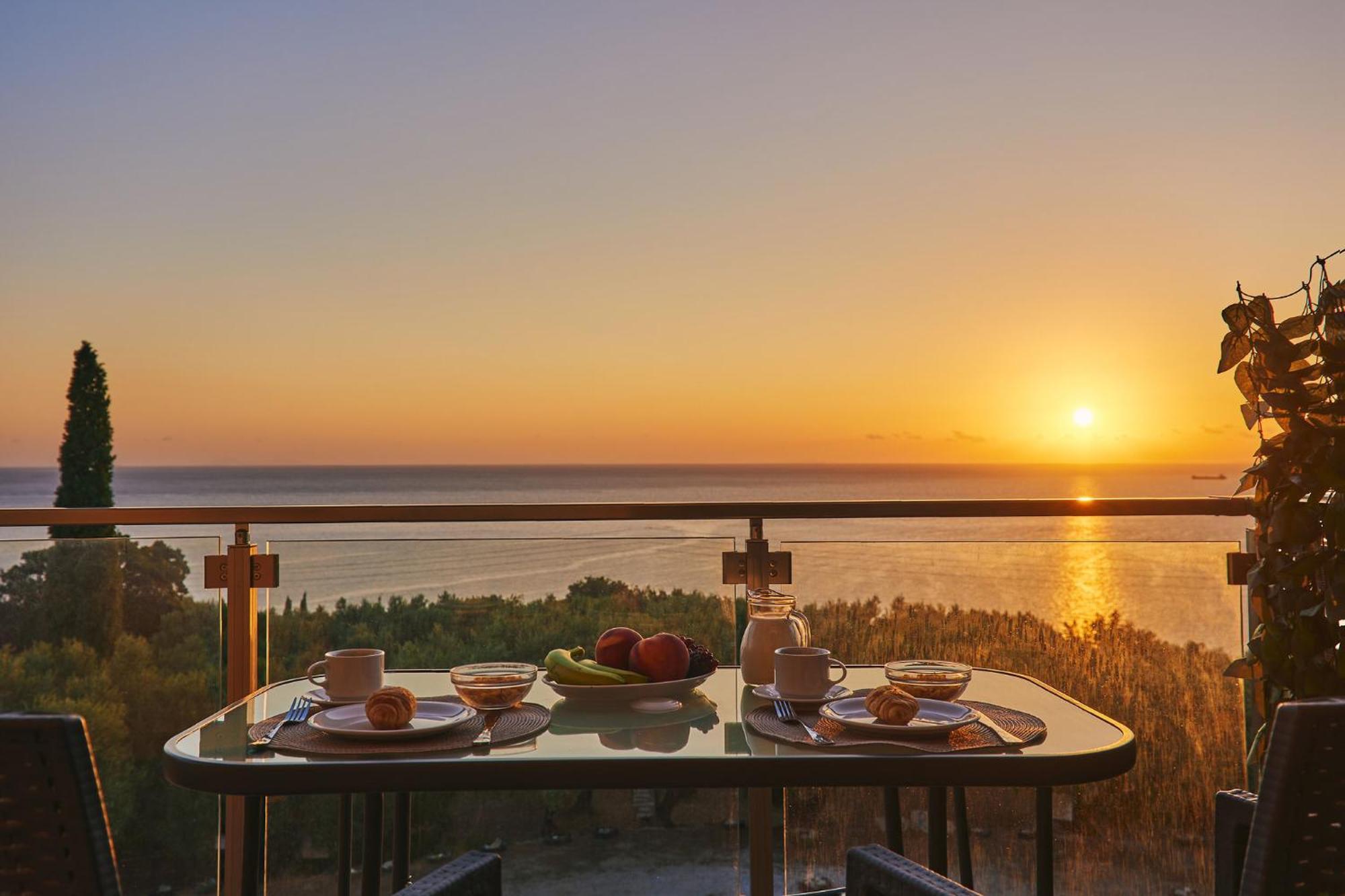 Pelagaki Sunrise Apartments Orthoniaí Kültér fotó
