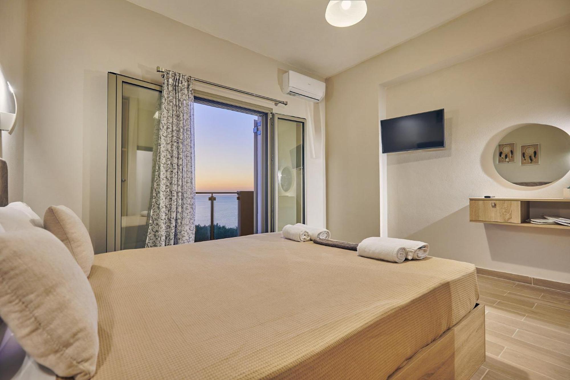 Pelagaki Sunrise Apartments Orthoniaí Kültér fotó