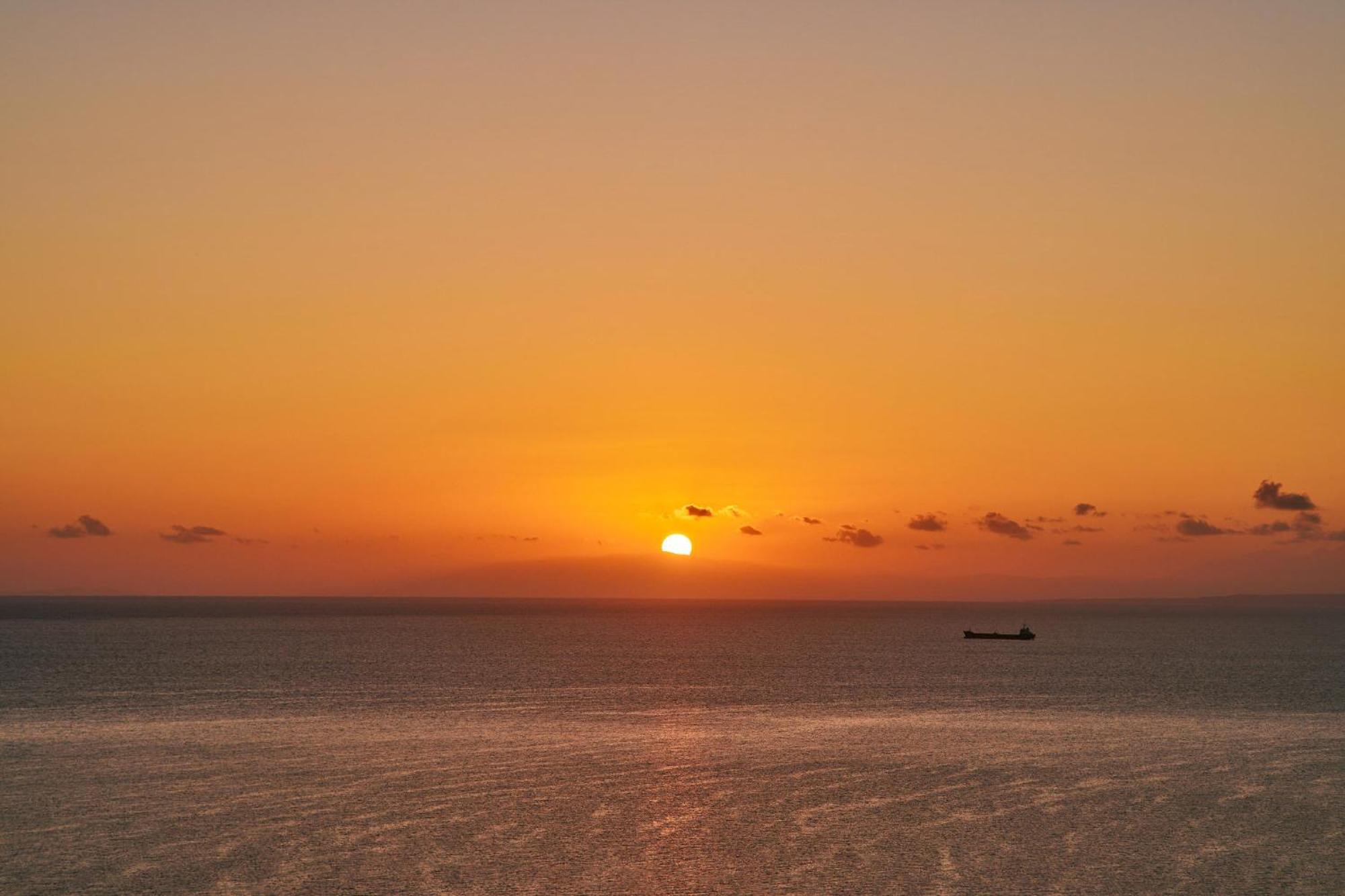 Pelagaki Sunrise Apartments Orthoniaí Kültér fotó